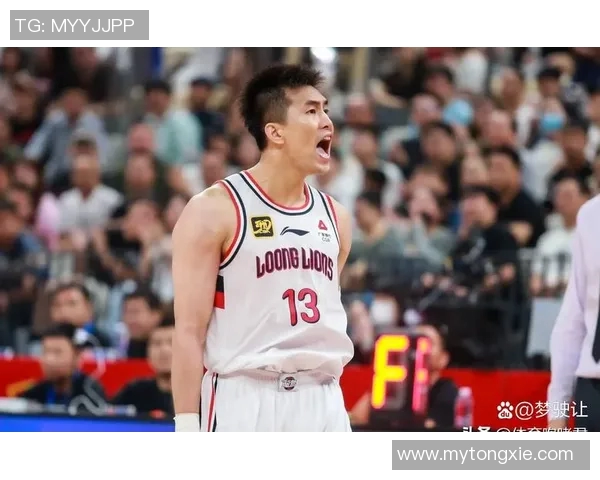 体育八卦头条：最新球星绯闻汇总