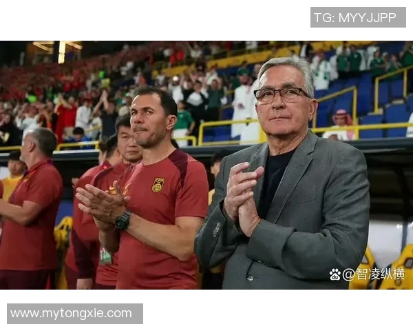 新任国家队主帅揭秘世界杯资格赛新战术